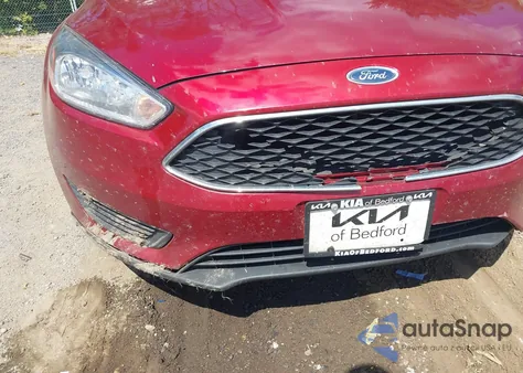 2017 Ford Focus Se z USA, uszkodzony, nr VIN 1FADP3F2XHL294837